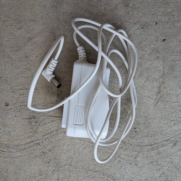 Small Essential Oil Diffuser - Picture 5 of 6